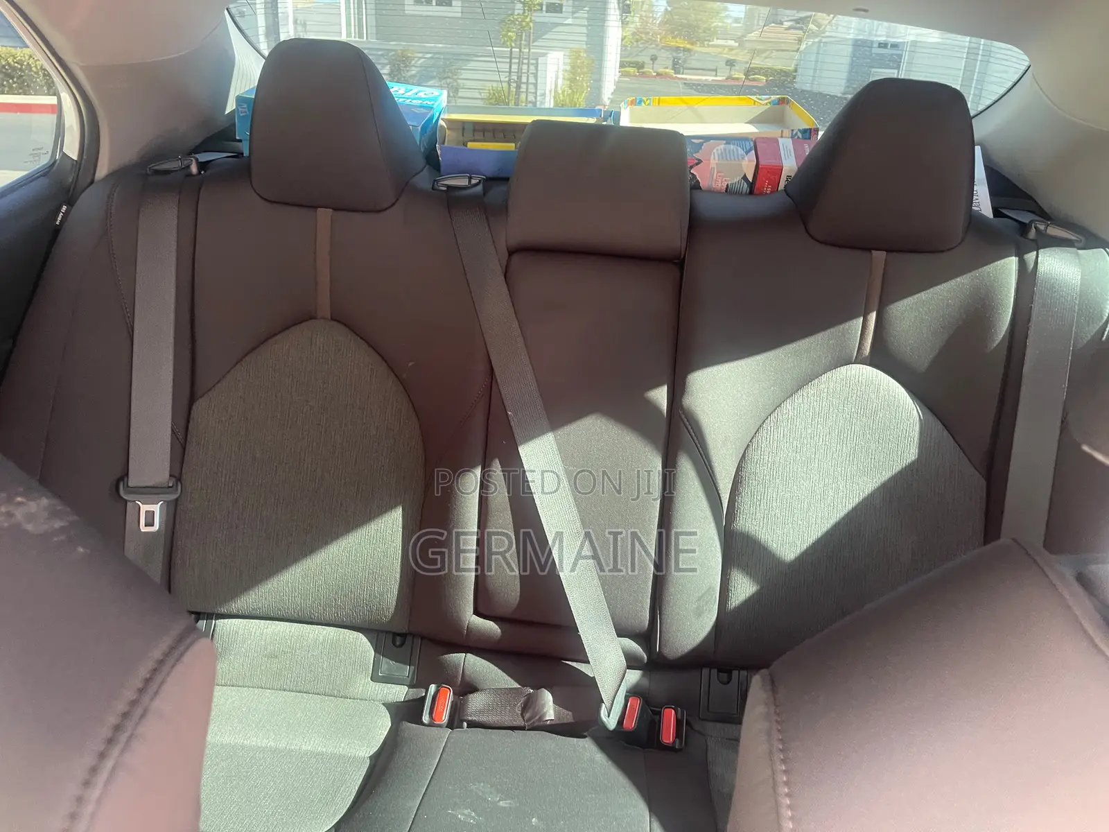 Toyota Corolla LE 2020 White