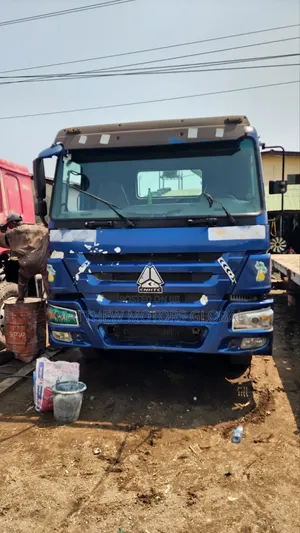 Nigeria Used Howo Truck Head 6 Tires.