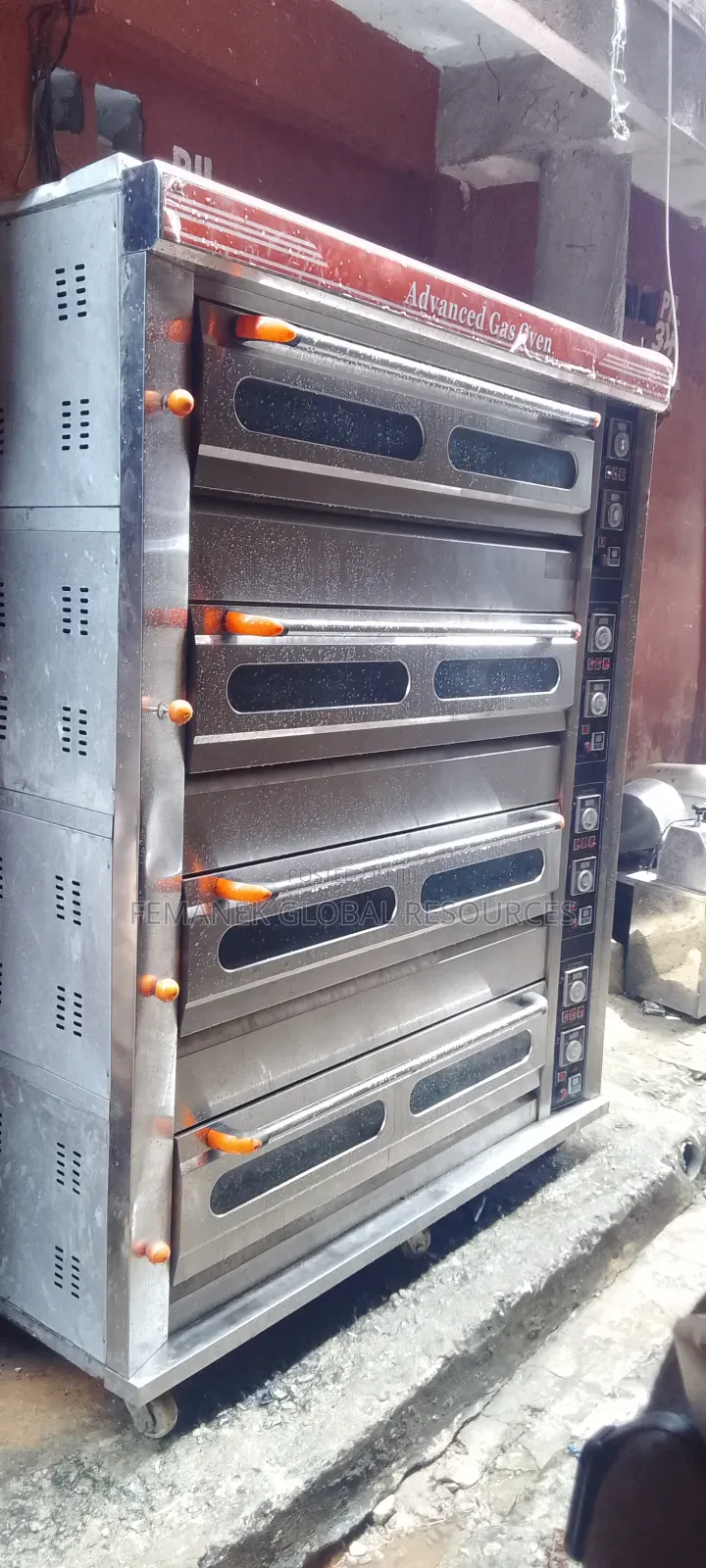 Commercial Oven