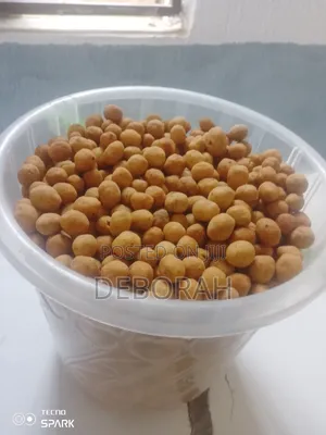 Spiced Peanuts Burger