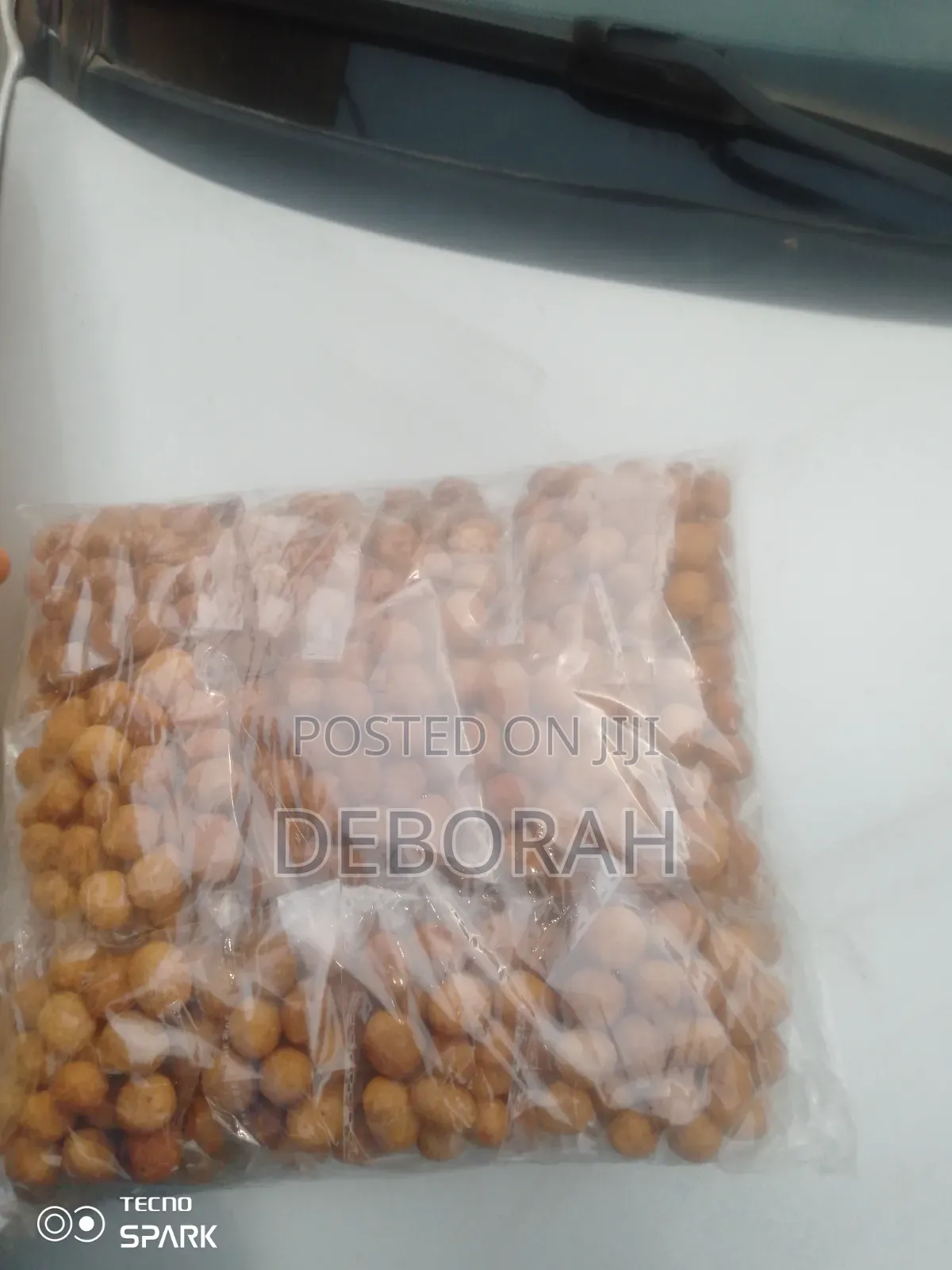 Spiced Peanuts Burger