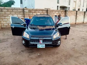 Toyota RAV4 Adventure 2019 Black
