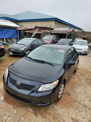 Toyota Corolla 2010 Black