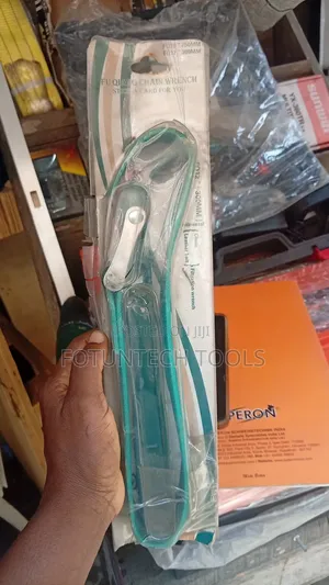 Strap Wrench / Oil Filter Wrench.