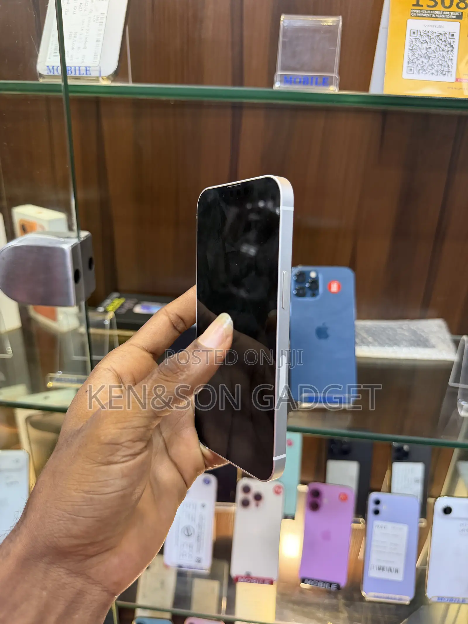 Apple iPhone 13 128 GB White