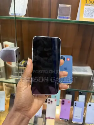 Apple iPhone 13 128 GB White
