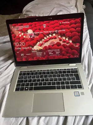 Laptop HP EliteBook 1030 8GB Intel Core i5 SSD 256GB