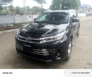 Toyota Highlander 2015 Black