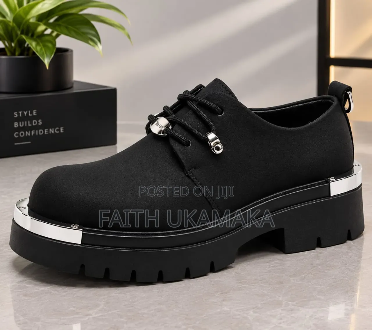 Original Stock Balenciaga