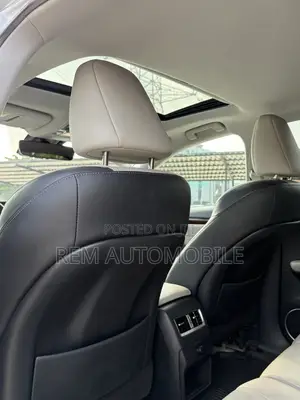 Lexus RX 2018 Silver