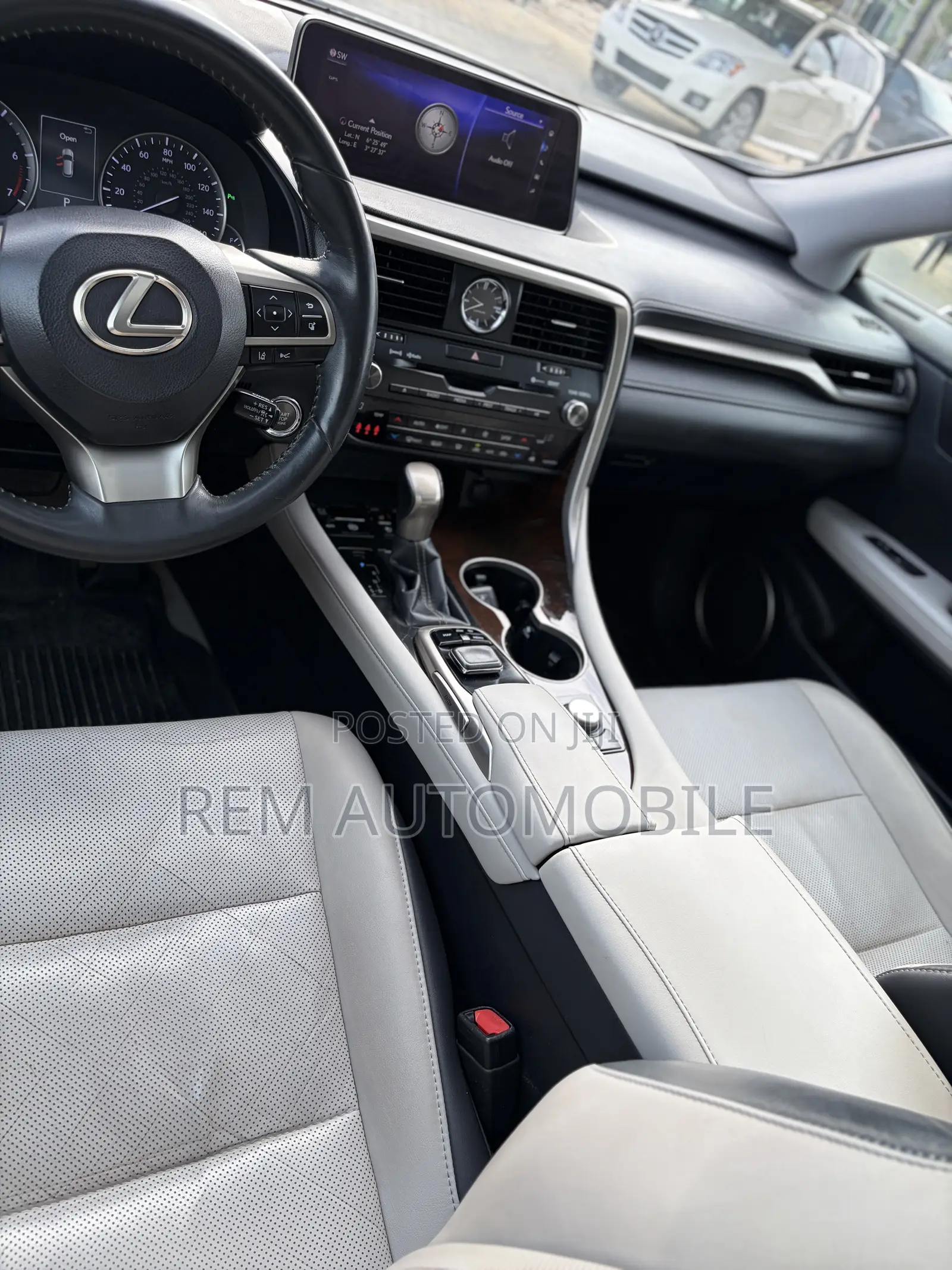 Lexus RX 2018 Silver