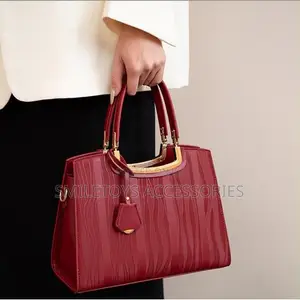 Ladies Luxury Structured Handbag With Metallic Handle & Strap