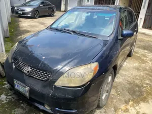 Toyota Matrix XR Hatchback FWD (1.8L 4cyl 4A) 2003 Blue