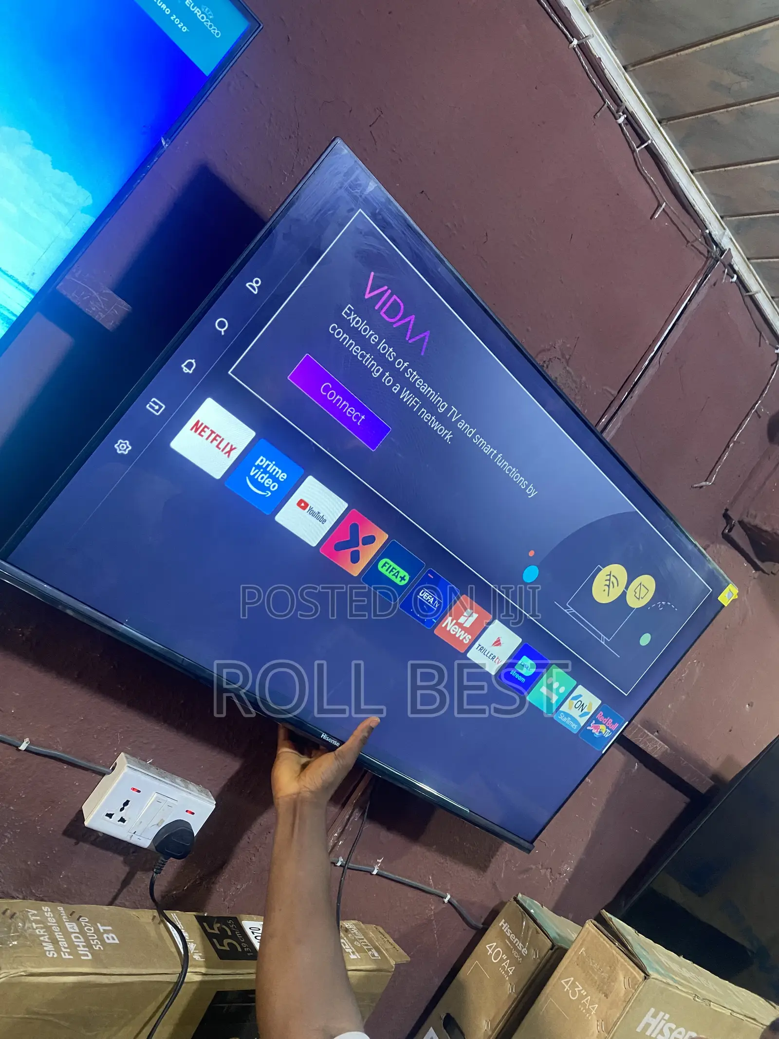 43 Inch Hisense TV Smart