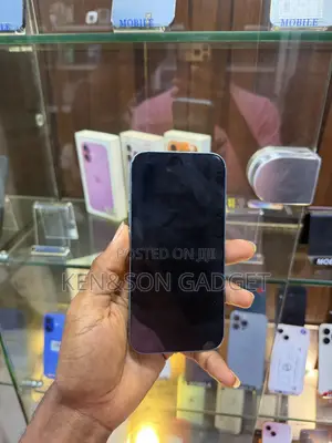 Apple iPhone 16 128 GB Green