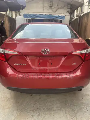 Toyota Corolla 2015 Red