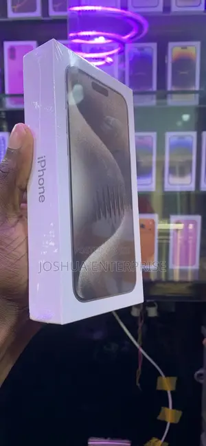 New Apple iPhone 15 Pro Max 512 GB