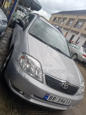 Toyota Corolla 1.6 Luna 2004 Silver