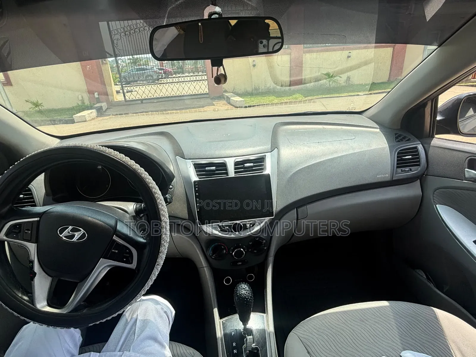 Hyundai Accent 2015 Gray