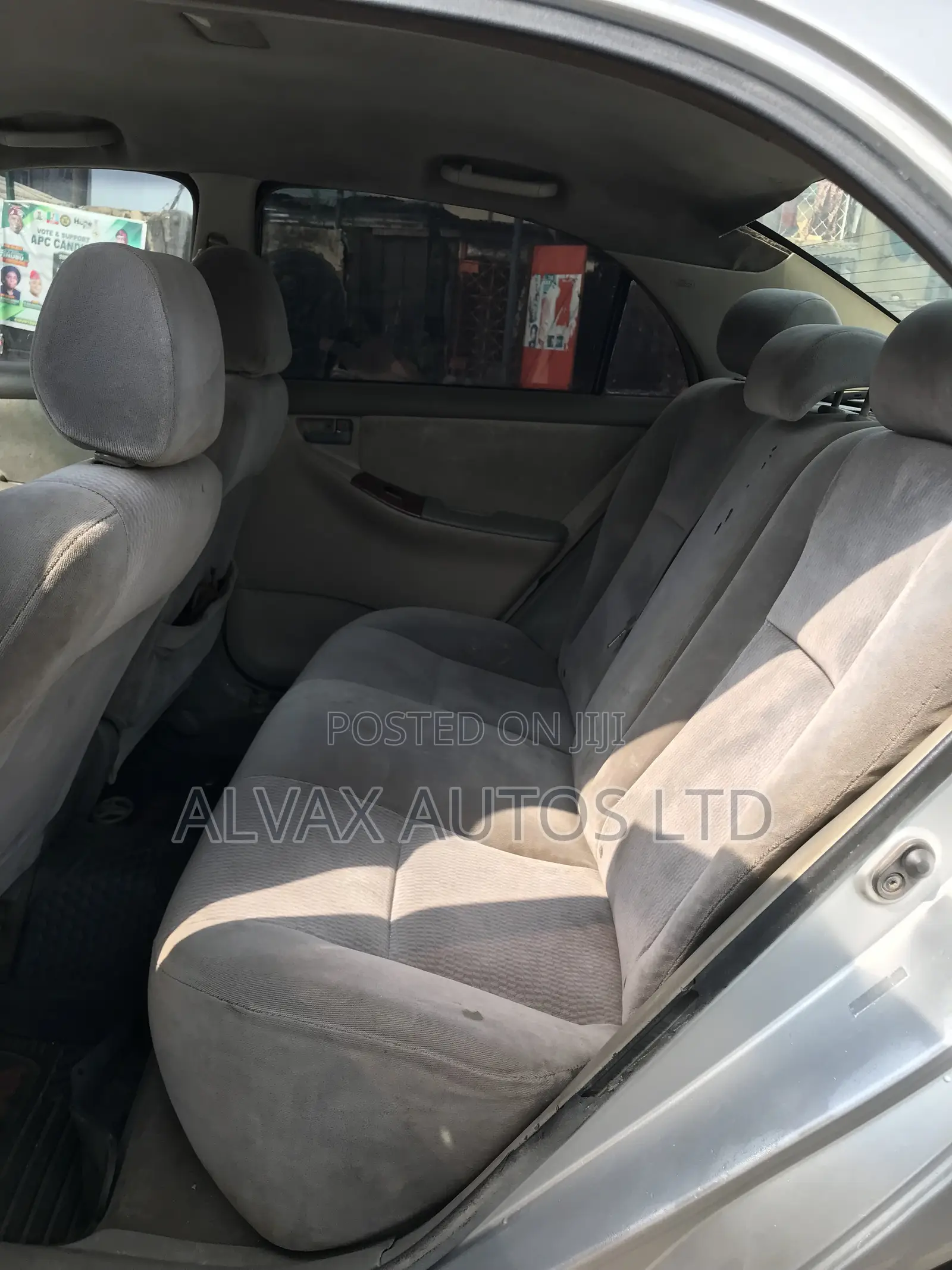 Toyota Corolla 2005 Silver