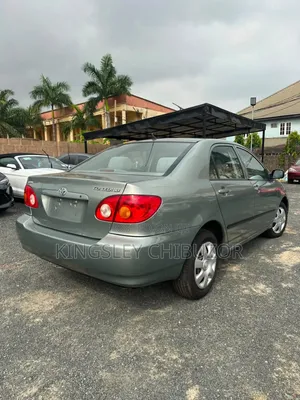 Toyota Corolla 2004 Gray