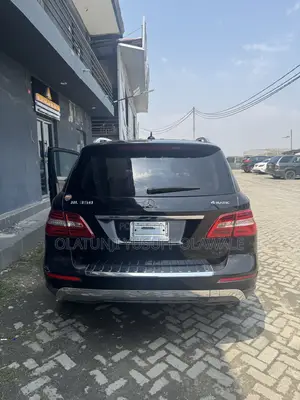 Mercedes-Benz M Class ML 350 BlueTEC 4Matic 2012 Black
