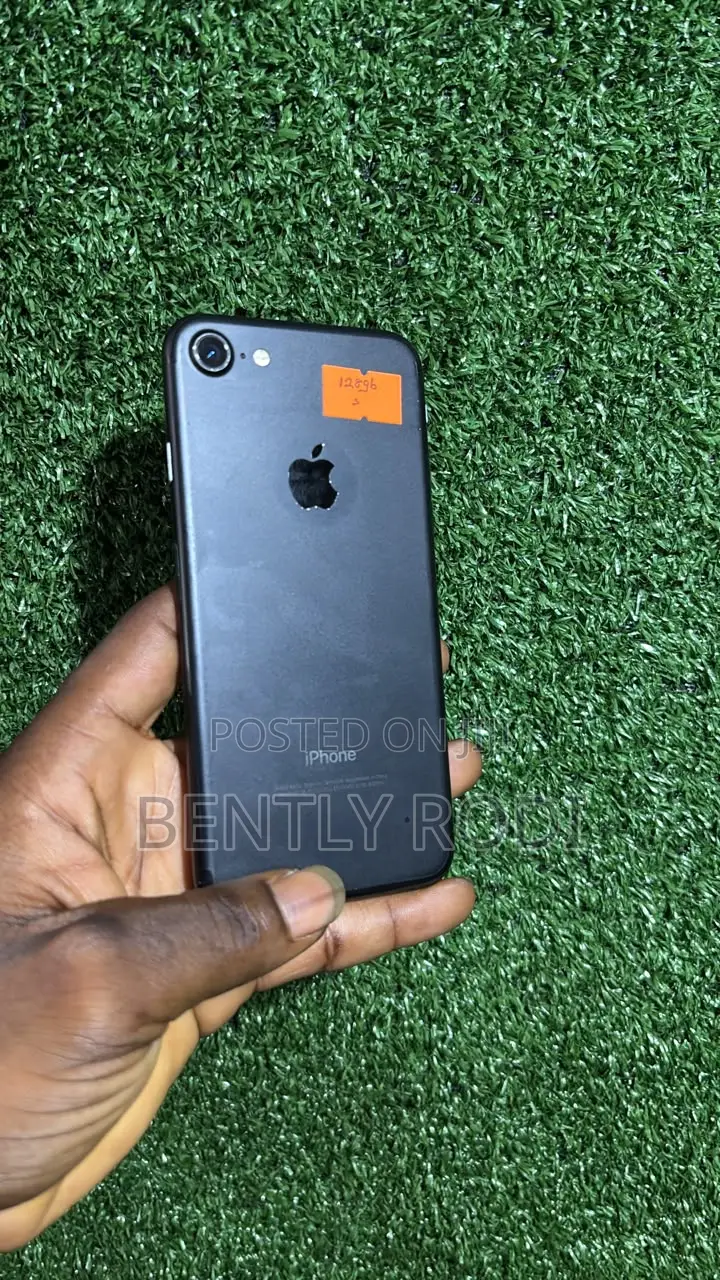Apple iPhone 7 128 GB Black