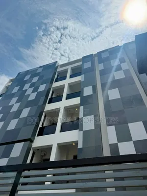 3bdrm Apartment in Lekki Phase 1 for sale
