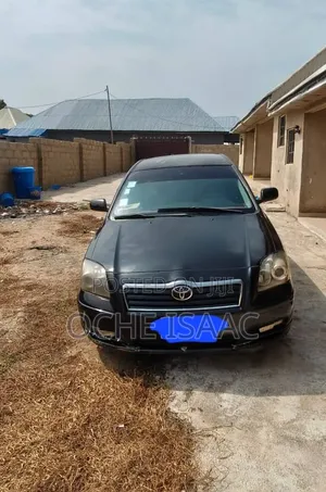Toyota Avensis 1.8 Wagon 2003 Black