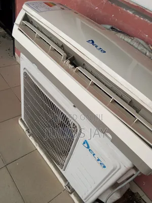 Clean Delta Split AC Unit