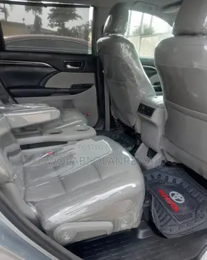 Toyota Highlander 2015 Silver