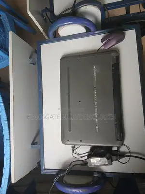 Laptop 8GB Intel Core i3 HDD 500GB