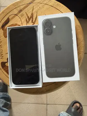 Apple iPhone 16 128 GB Black