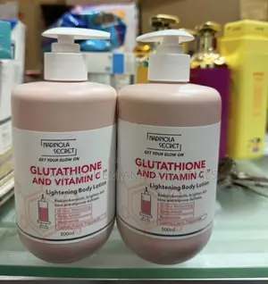 Nadinola Secret Glutathione and Vitamin C Lightening Body Lotion