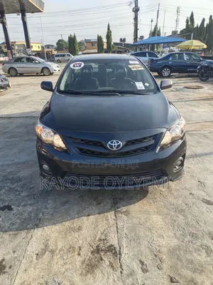 Toyota Corolla 2011 Black
