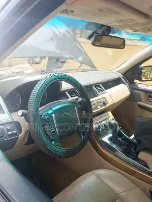 Car 2010 Blue