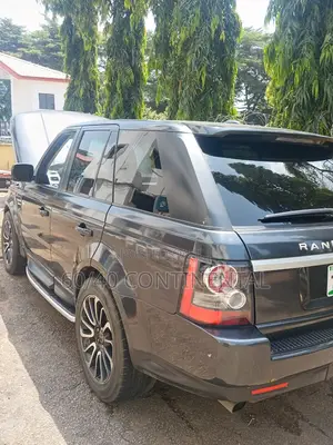 Car 2010 Blue