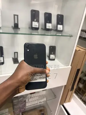 Apple iPhone XR 64 GB Black
