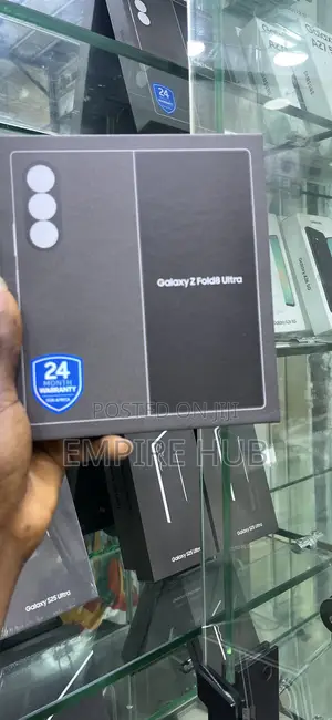 New Samsung Galaxy Z Fold8 Ultra 256 GB Black