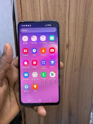 Samsung Galaxy S10e 128 GB Black