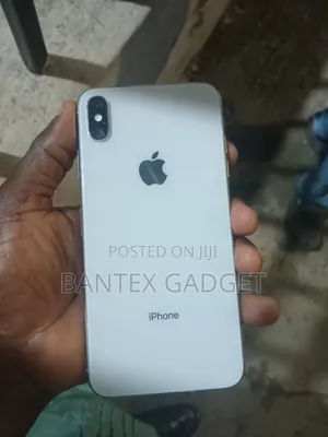 Apple iPhone XS Max 64 GB White