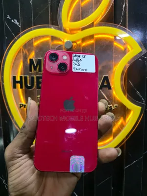 Apple iPhone 13 128 GB Red