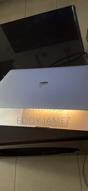 Laptop Apple MacBook Pro 2018 16GB Intel Core i7 SSD 512GB