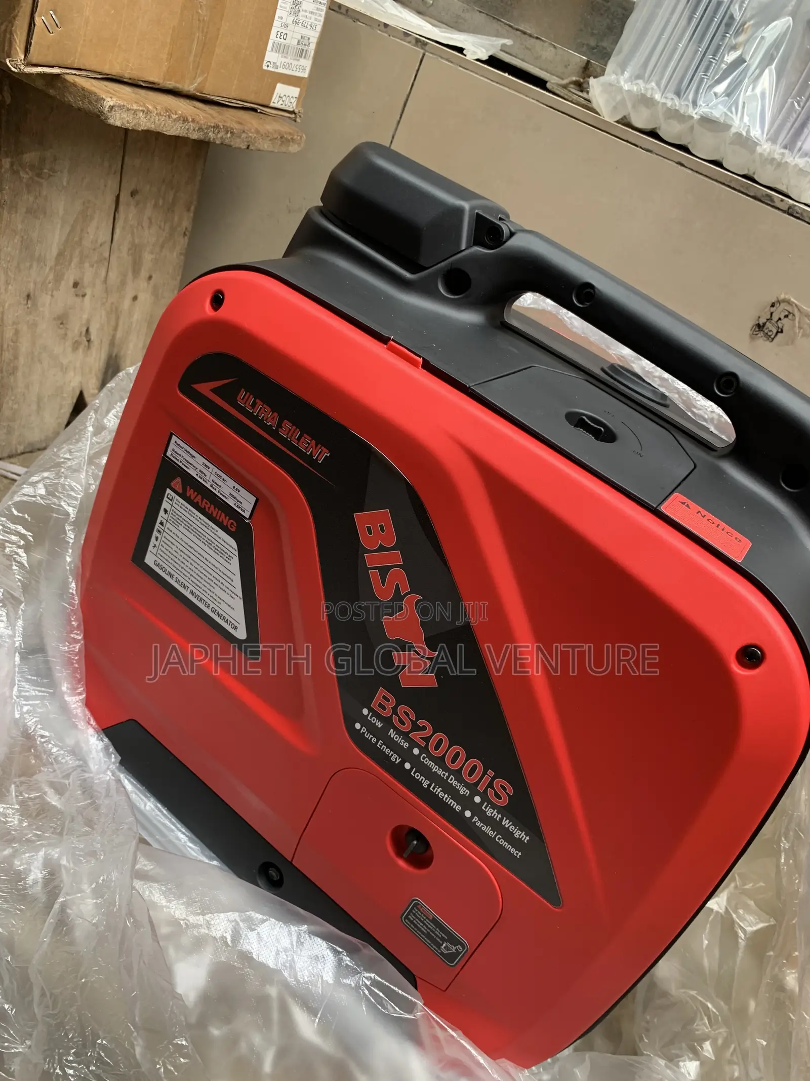 BISON BS2000IS Low-Noise Portable Gener