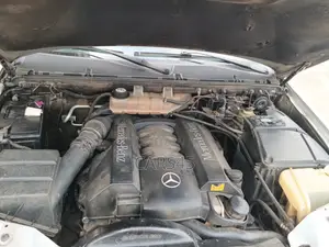Mercedes-Benz M Class 2000 Silver