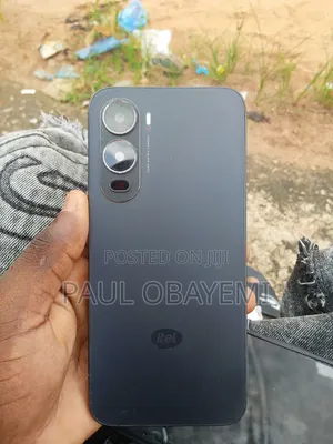 Itel City 200 128 GB Black