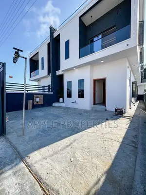 4bdrm Duplex in Lekki Phase 2 for sale