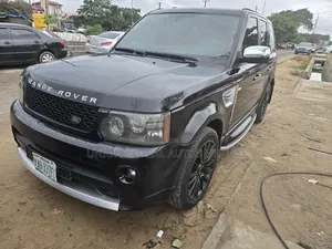 Land Rover Range Rover 2011 Black