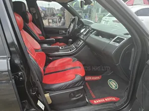 Land Rover Range Rover 2011 Black