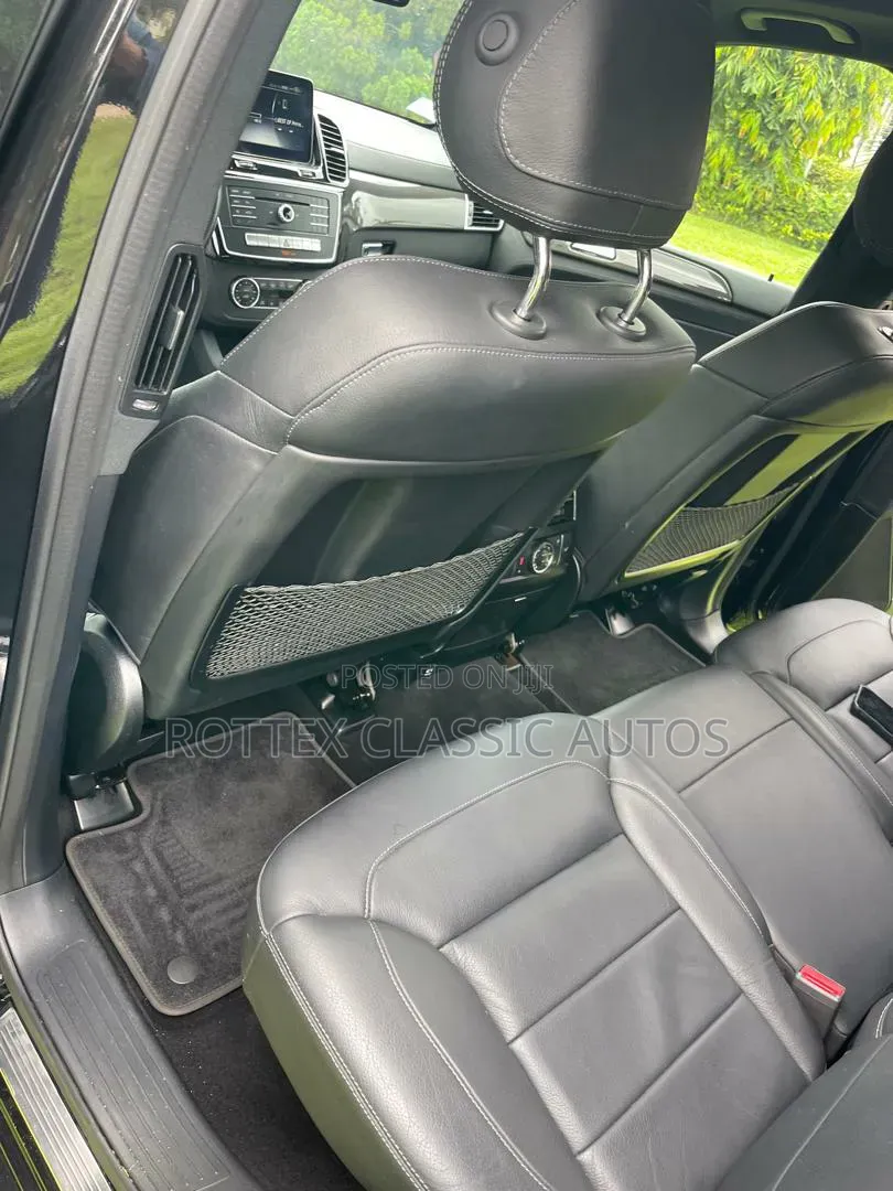 Mercedes-Benz GLE-Class 2017 Black
